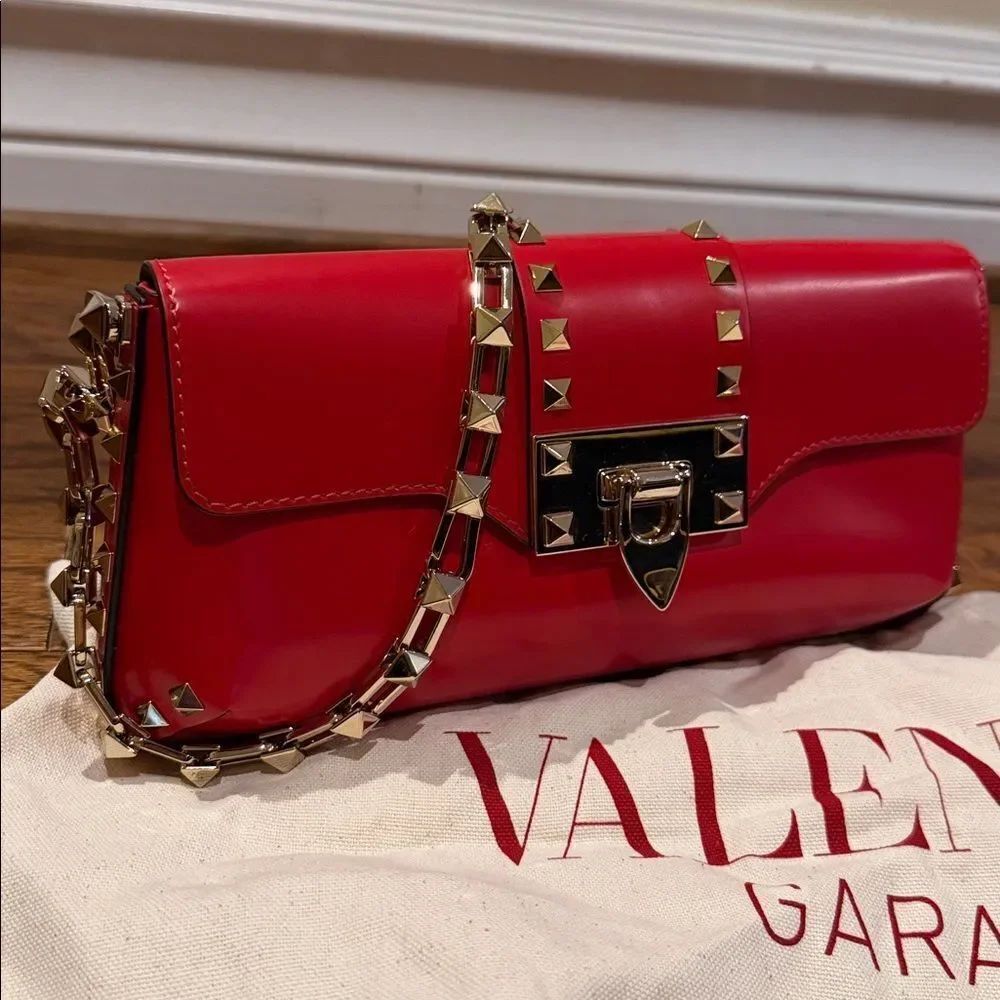 AUTH VALENTINO GARAVANI Red Stud-Trim Shoulder Bag with Gold Hardware